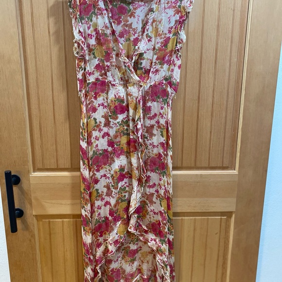 Sundance Vibrant Floral Full Length Vest - Picture 2 of 9